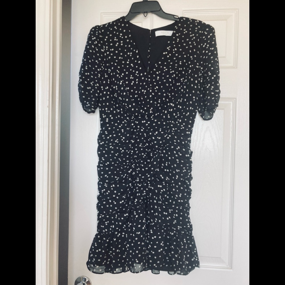 Astr the label ditsy midi dress
